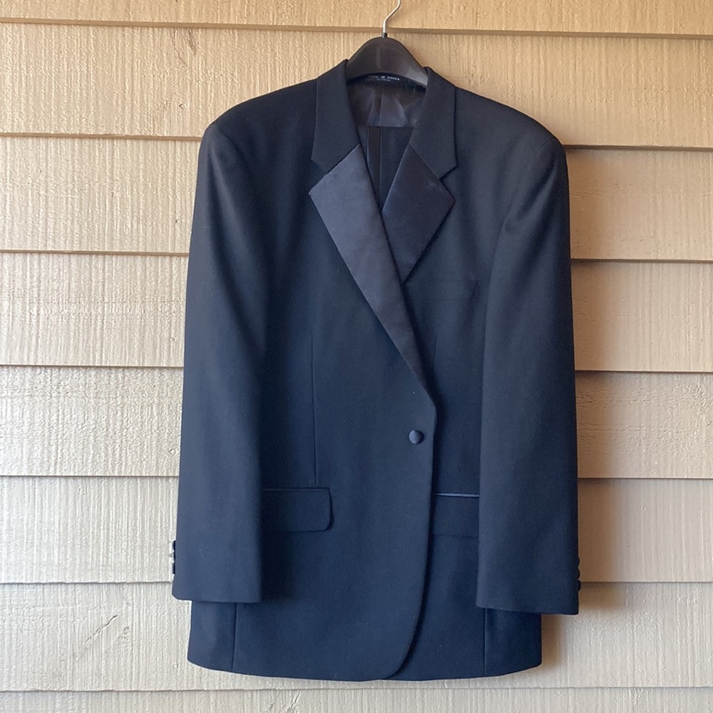 Versini Men’s 100% Wool Black Tuxedo Suit